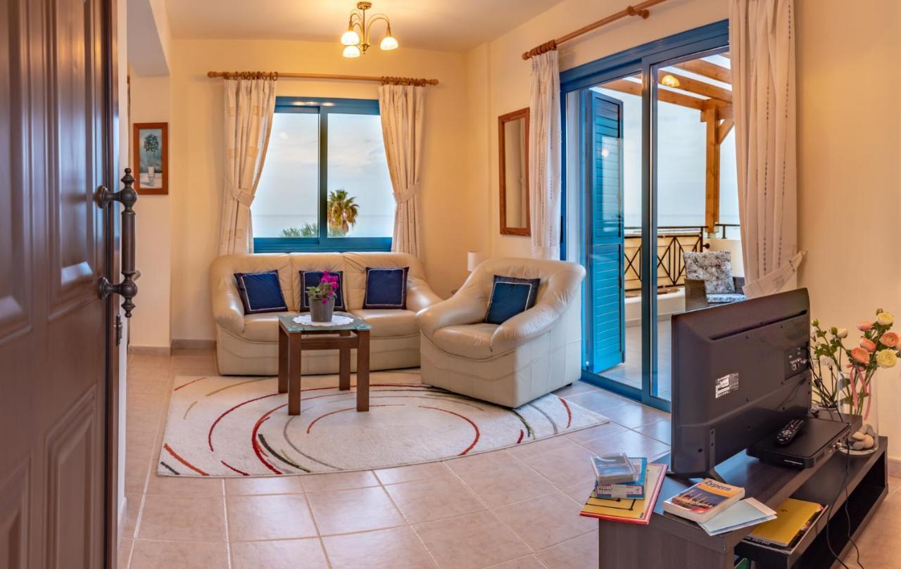 Penthouse Direkt Am Meer Polis Kültér fotó