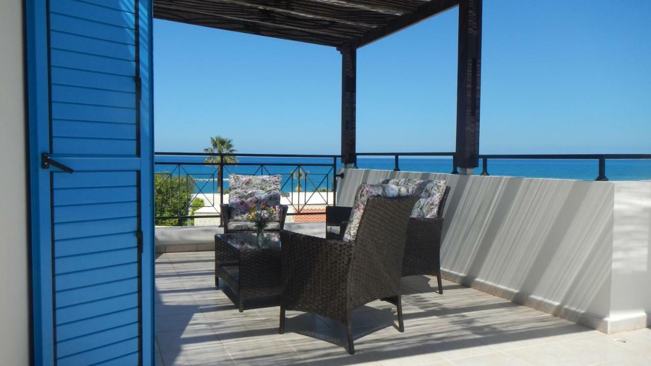 Penthouse Direkt Am Meer Polis Kültér fotó